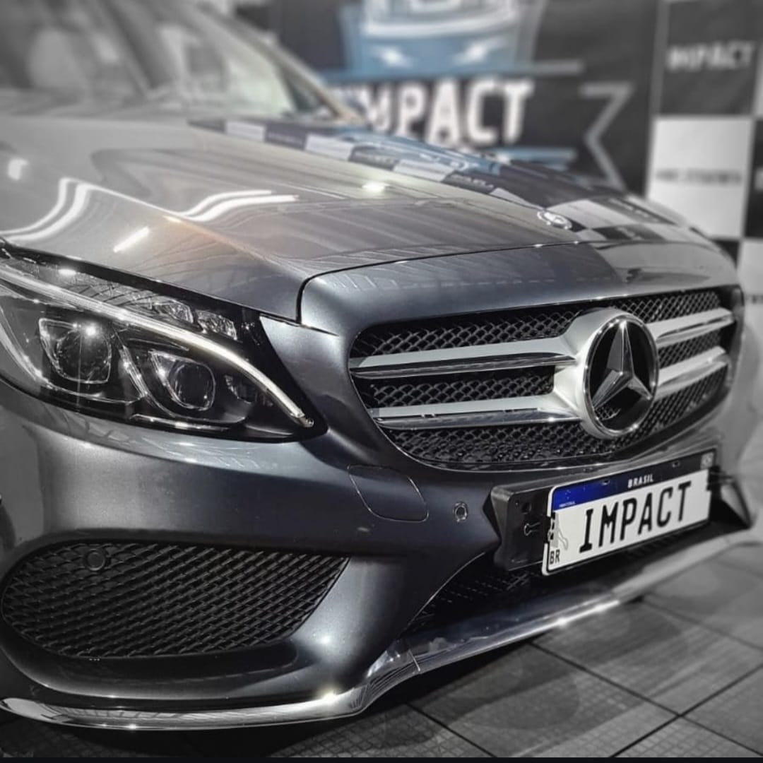 car-detailing-concept